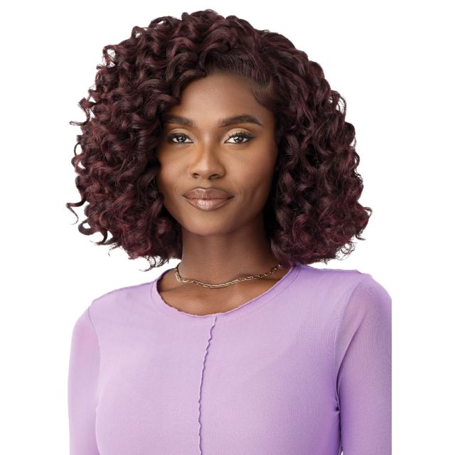 Outre Perfect Hairline 13X4 Swoop 24 Glueless Lace Wig 12"