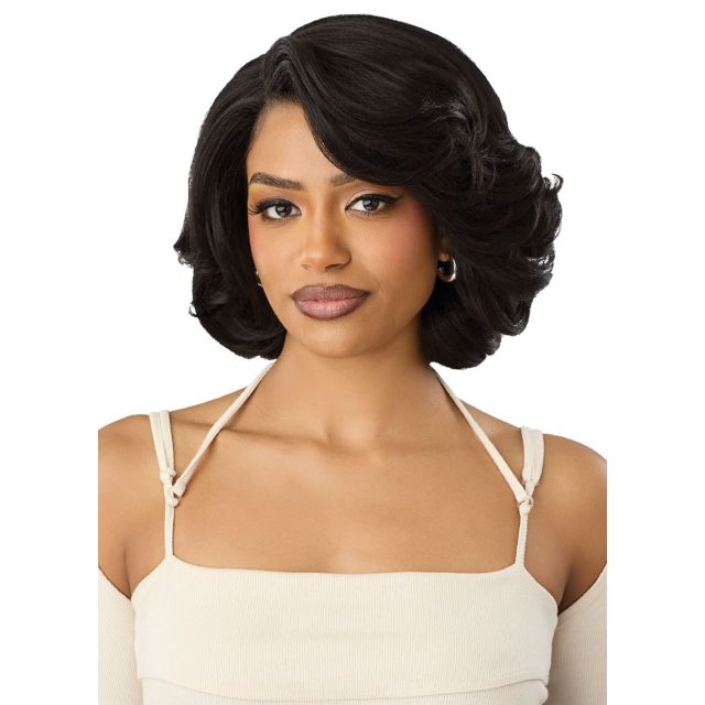Outre Tillie Glueless Lace Wig 10"