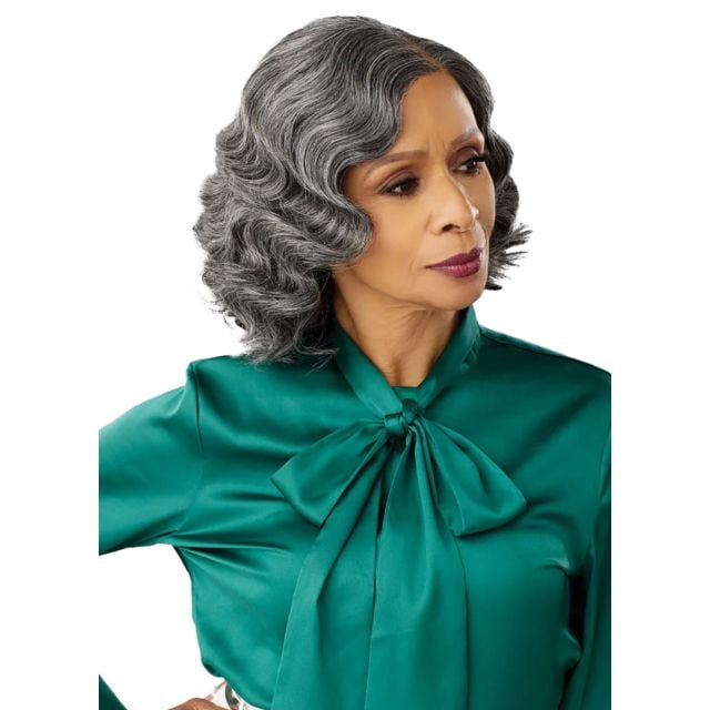 Sensationnel Platinum Glow Human Hair 13X6 Vivienne Glueless Lace Wig 11"