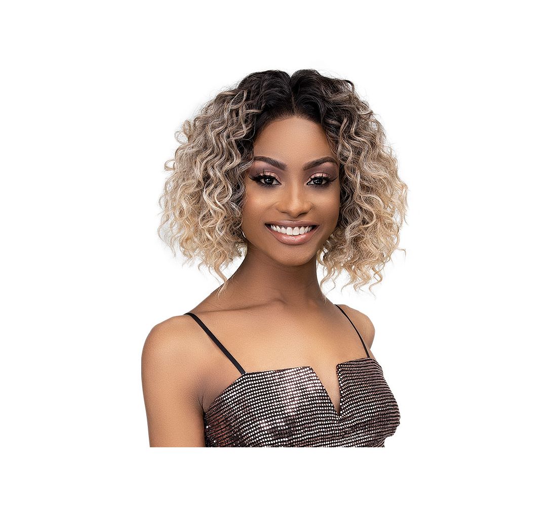HD 13X6 Lace Deja Wig by MELT | Joes Beauty